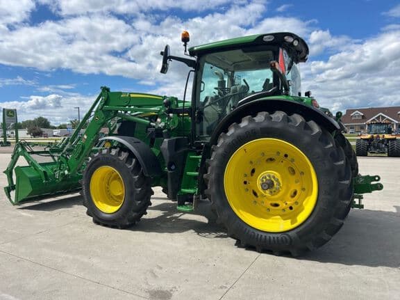 Image of John Deere 6R 175 equipment image 4