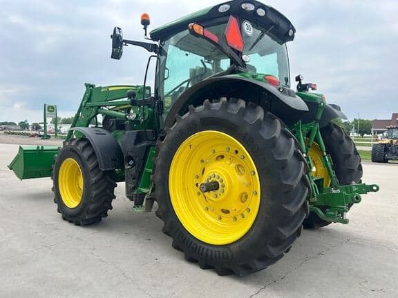 Image of John Deere 6R 175 equipment image 3