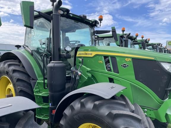 Image of John Deere 6R 175 equipment image 2