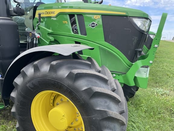 Image of John Deere 6R 175 equipment image 4