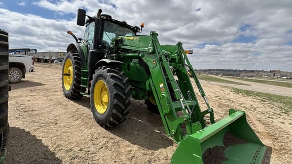 Image of John Deere 6R 195 equipment image 3