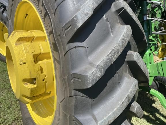 Image of John Deere 6R 195 equipment image 4
