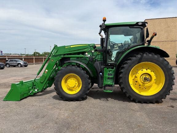 Image of John Deere 6R 195 equipment image 1