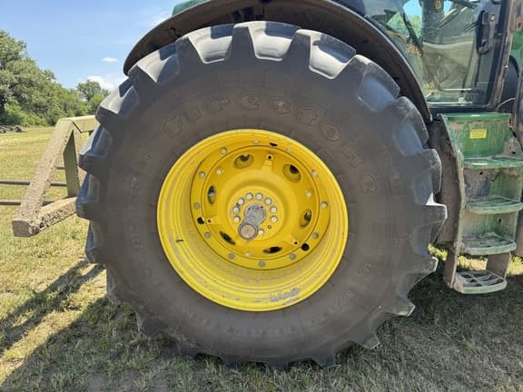 Image of John Deere 6R 195 equipment image 3