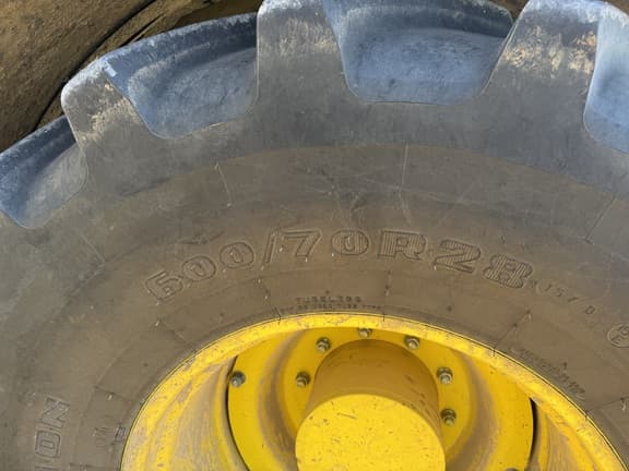 Image of John Deere 6R 195 equipment image 4