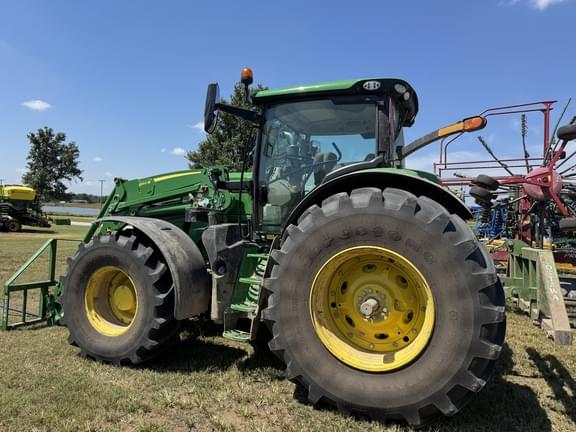 Image of John Deere 6R 195 equipment image 2