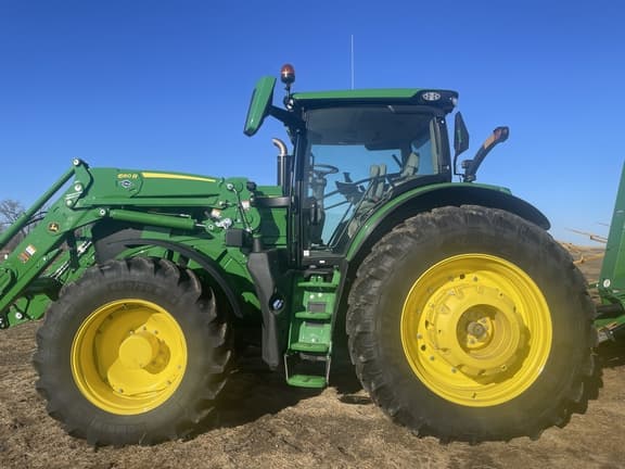 Image of John Deere 6R 195 Primary image