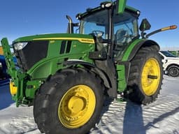Image of John Deere 6R 215 equipment image 1
