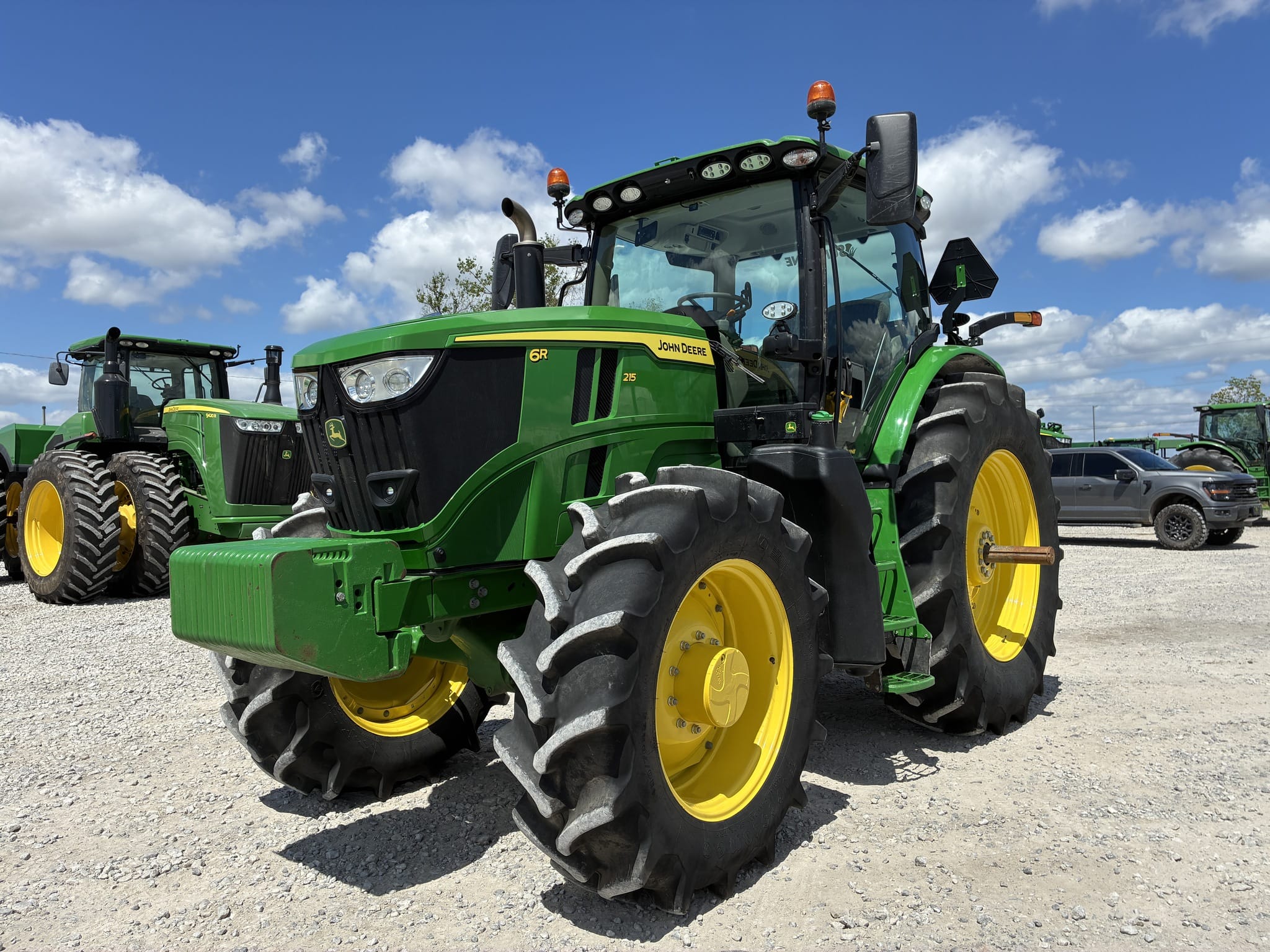 2025 John Deere 6R 215 Equipment Image0
