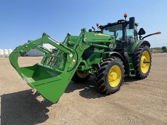 Image of John Deere 6R 215 equipment image 1
