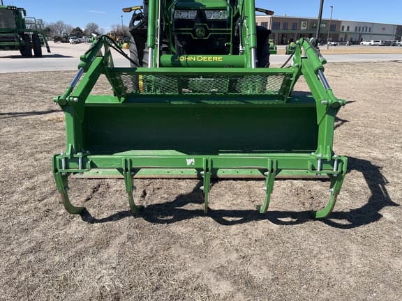 Image of John Deere 700M equipment image 1