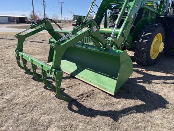 Image of John Deere 700M equipment image 3