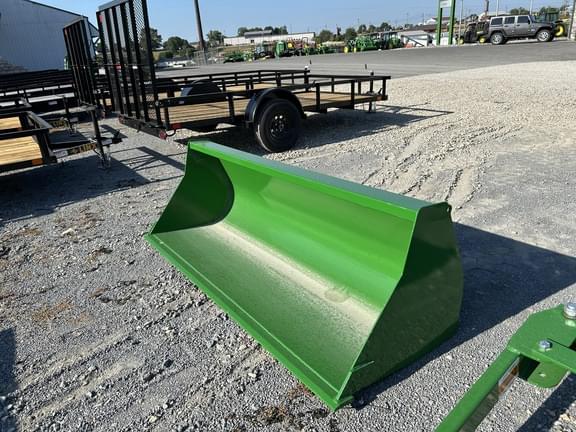 Image of John Deere Bucket Image 0