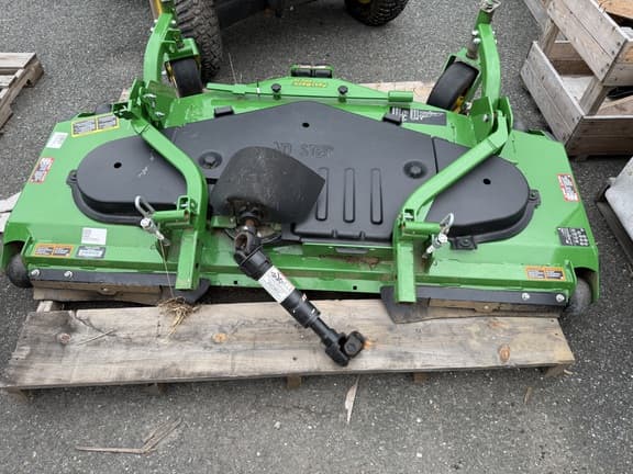 Image of John Deere Fastback Pro 72 equipment image 3