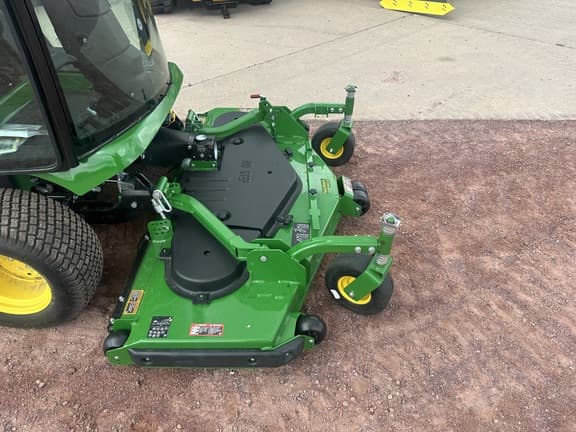 Image of John Deere Fastback Pro 72 equipment image 2