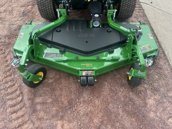 Image of John Deere Fastback Pro 72 equipment image 3
