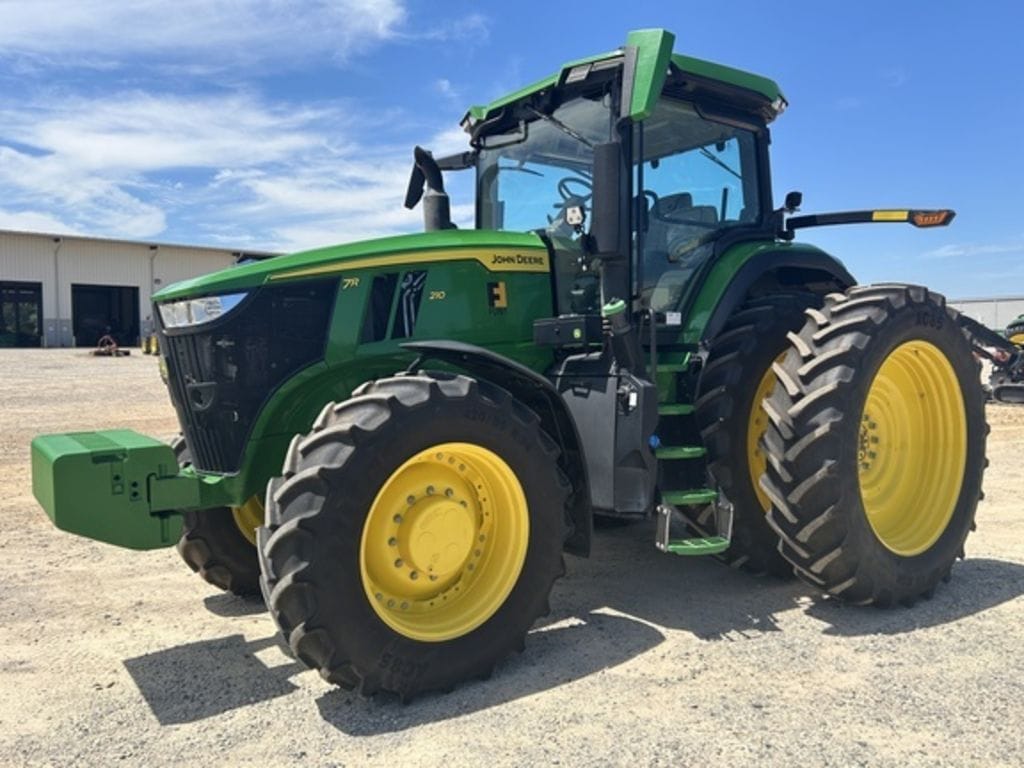 2025 John Deere 7R 210 Equipment Image0