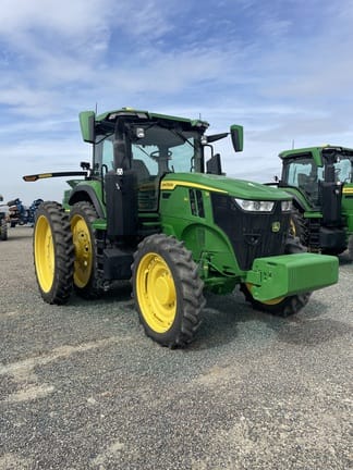 2025 John Deere 7R 210 Equipment Image0