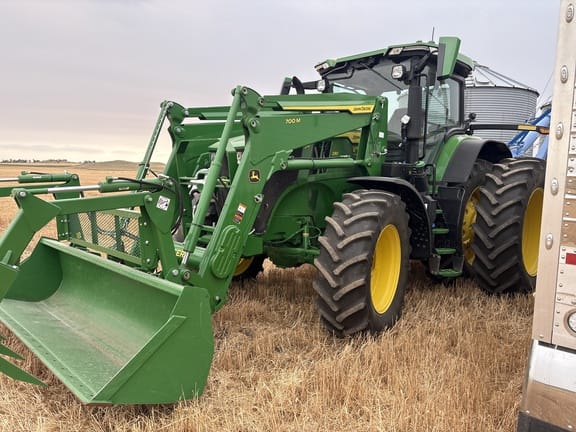 2025 John Deere 7R 230 Equipment Image0