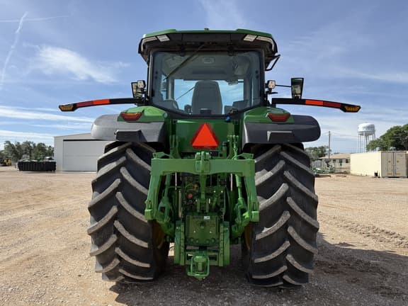 Image of John Deere 7R 230 equipment image 3