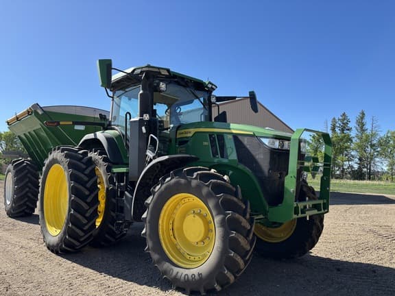 Image of John Deere 7R 230 equipment image 1