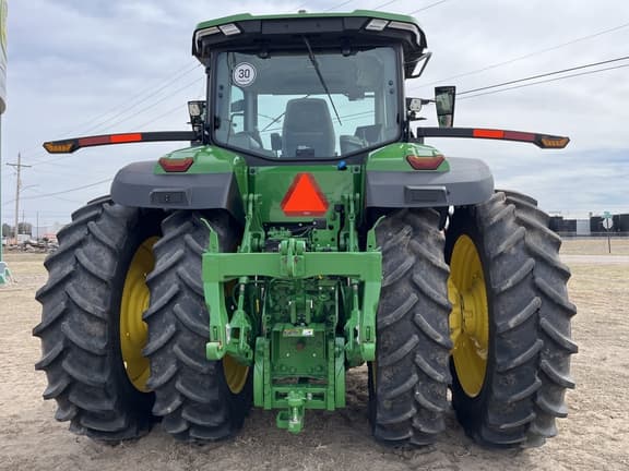 Image of John Deere 7R 230 equipment image 4