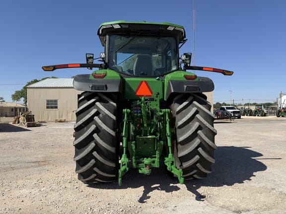 Image of John Deere 7R 230 equipment image 3