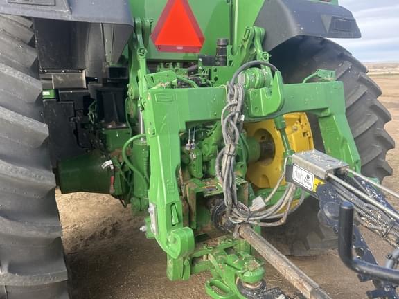 Image of John Deere 7R 230 equipment image 2