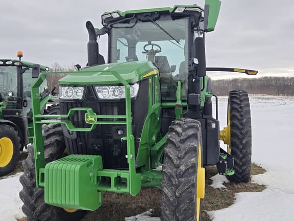 Image of John Deere 7R 230 equipment image 2