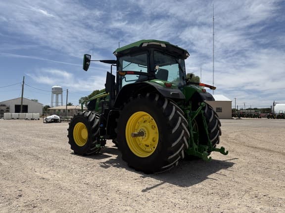 Image of John Deere 7R 230 equipment image 2
