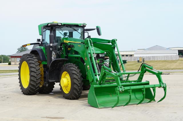 Image of John Deere 7R 250 equipment image 4