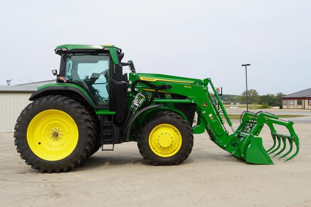 Image of John Deere 7R 250 equipment image 4