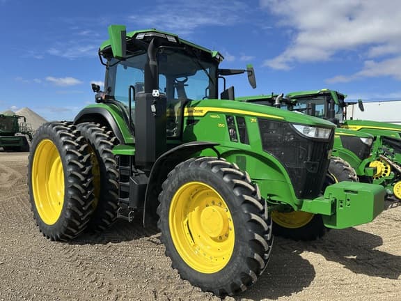 Image of John Deere 7R 250 equipment image 1