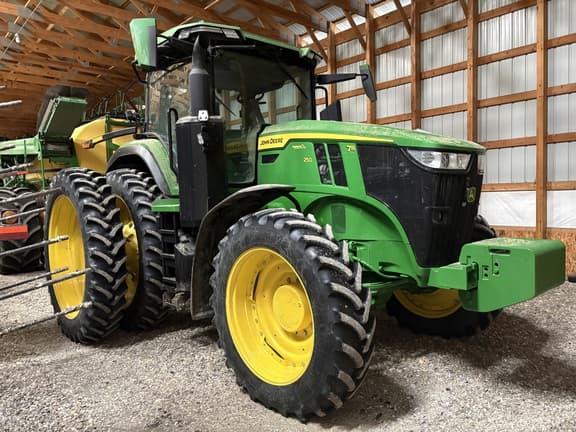 Image of John Deere 7R 250 Primary image
