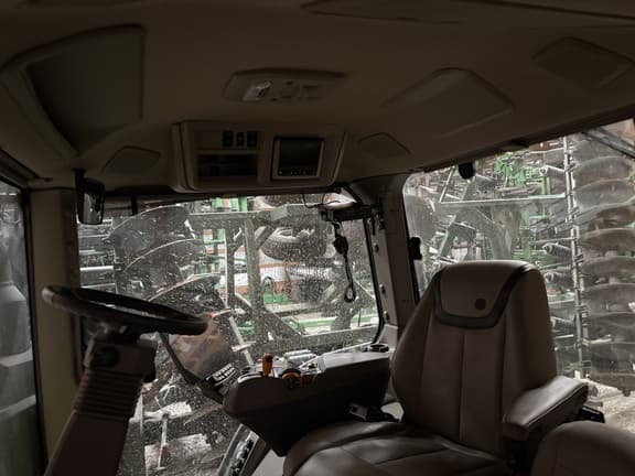 Image of John Deere 7R 250 equipment image 3