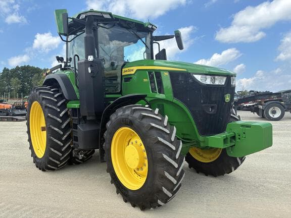 Image of John Deere 7R 250 equipment image 1