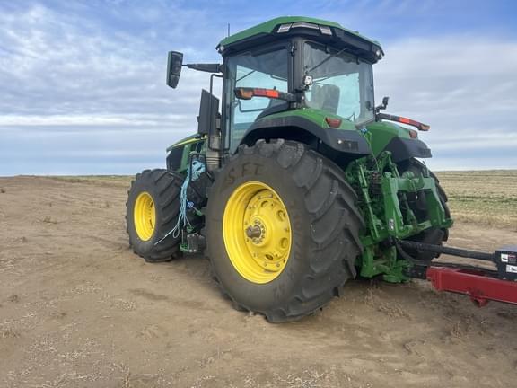 Image of John Deere 7R 270 equipment image 1