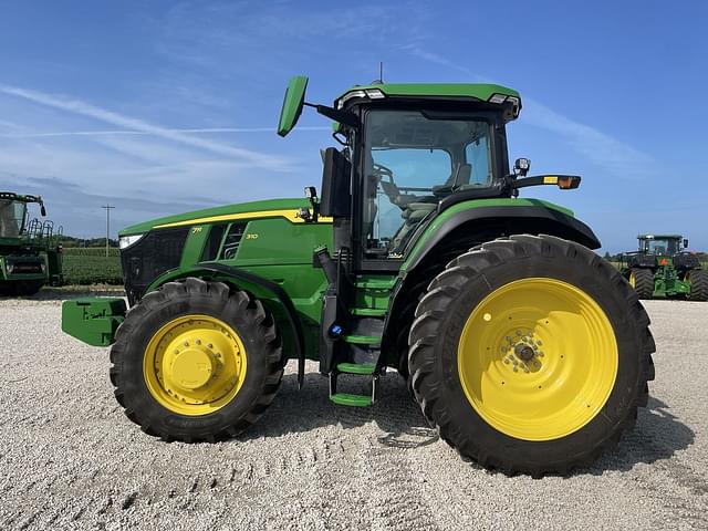 Image of John Deere 7R 310 equipment image 1