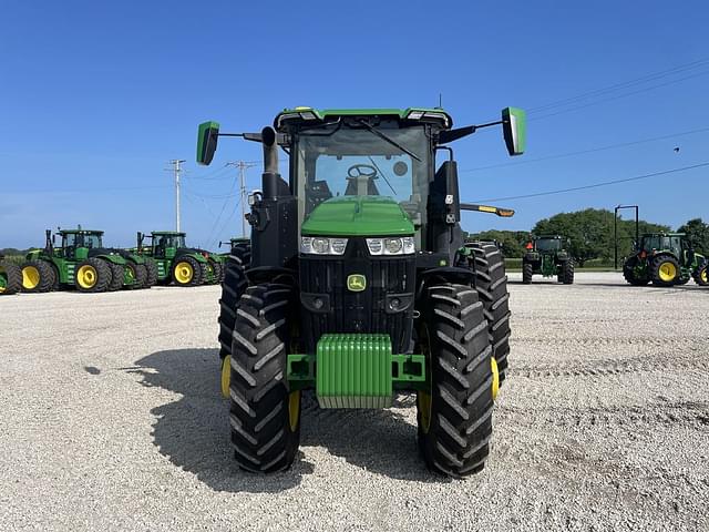 Image of John Deere 7R 310 equipment image 2