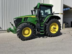 2025 John Deere 7R 330 Image