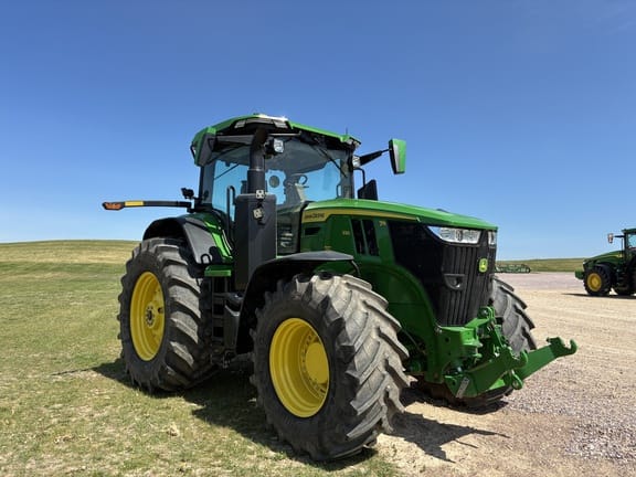 2025 John Deere 7R 330 Equipment Image0