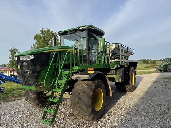 Image of John Deere 800R Primary image