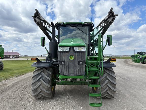 Image of John Deere 800R equipment image 1