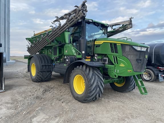 Image of John Deere 800R equipment image 4