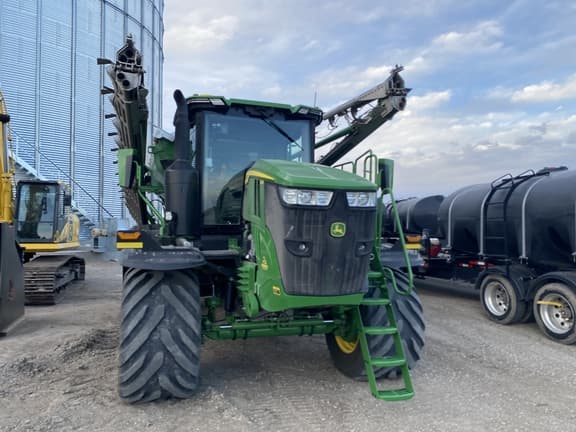 Image of John Deere 800R equipment image 4