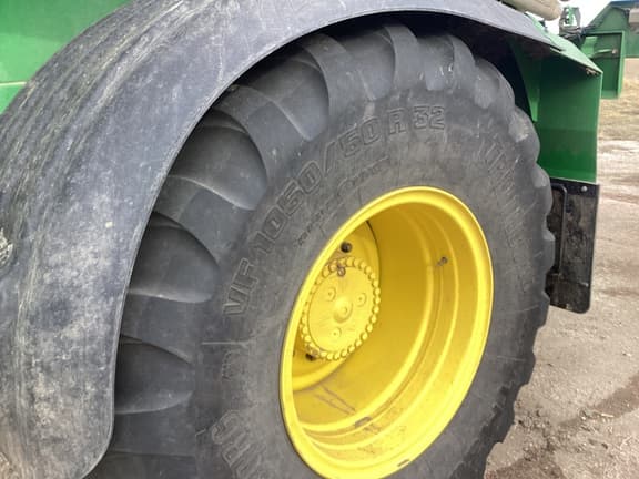 Image of John Deere 800R equipment image 2