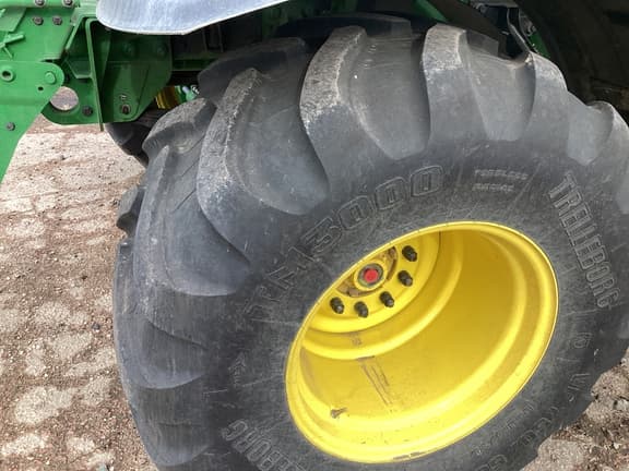 Image of John Deere 800R equipment image 3