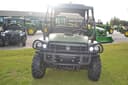 2025 John Deere XUV 825M Image