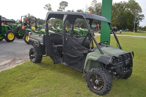 Image of John Deere XUV 825M equipment image 2