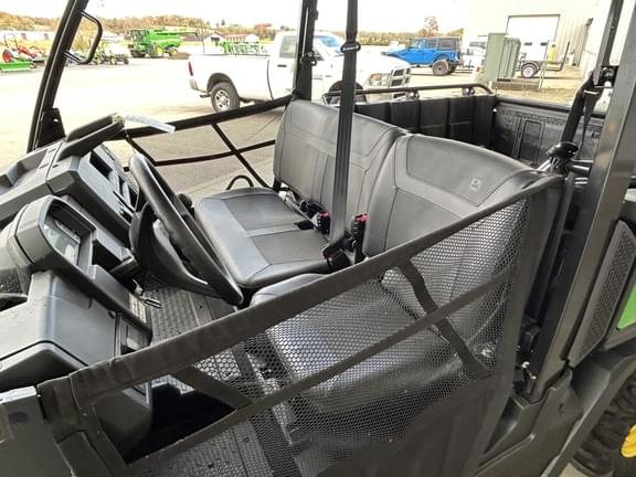 Image of John Deere XUV 845E equipment image 4